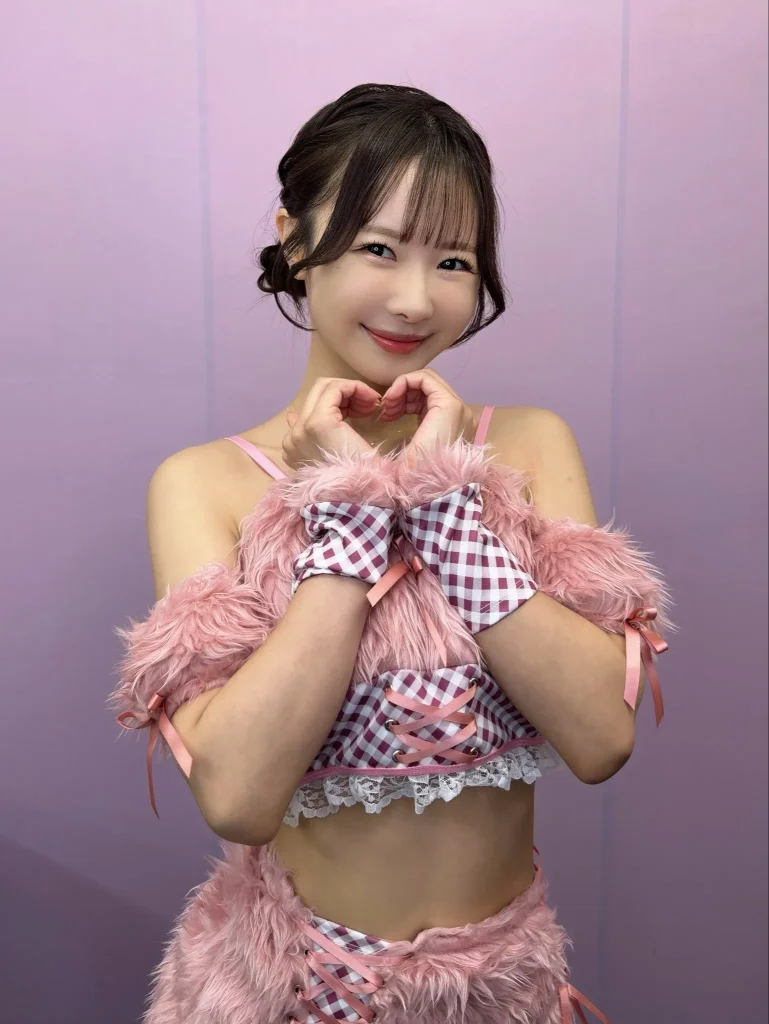 Rio Kuriyama (ริโอะ คุริยามะ)