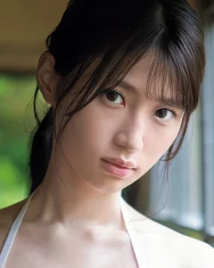 Mikuru Hinagata (ฮินางาตะ มิคุรุ)