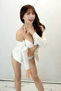 Niko Kawagoe (นิโกะ คาวาโกเอะ)